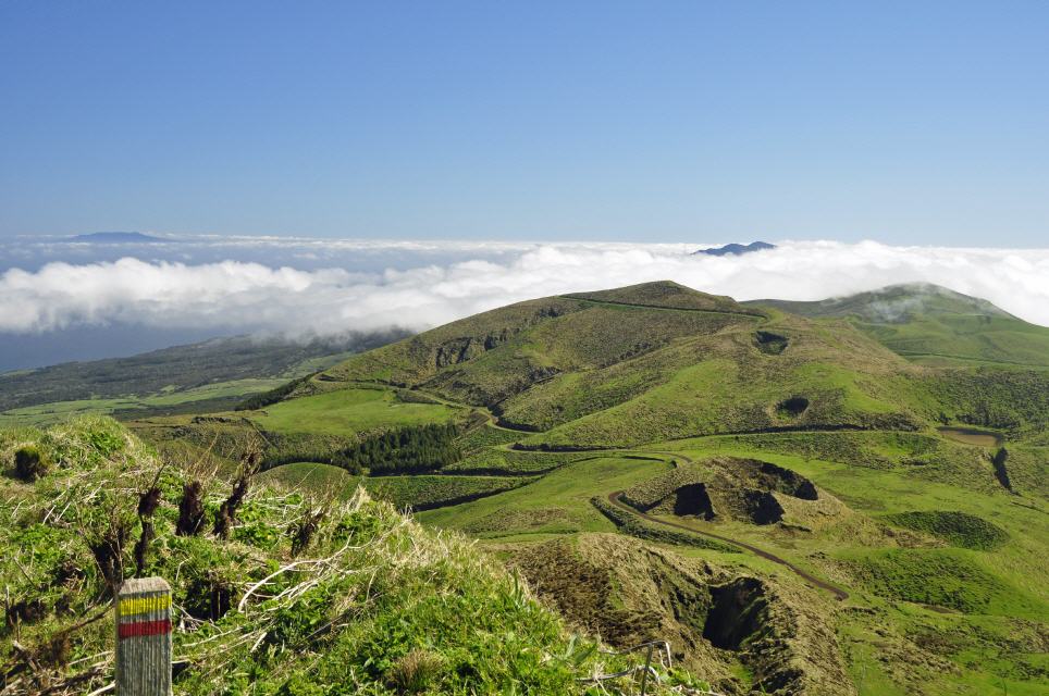 Wandern auf dem H&ouml;henr&uuml;cken der Insel